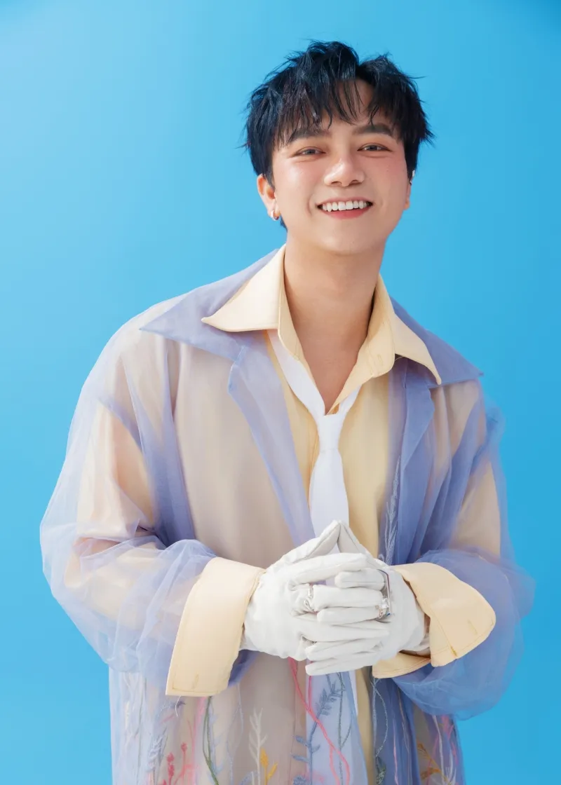 kim-bum-va-song-ji-hyo-chot-deal-den-viet-nam-vao-thang-8 20250729-140058-01