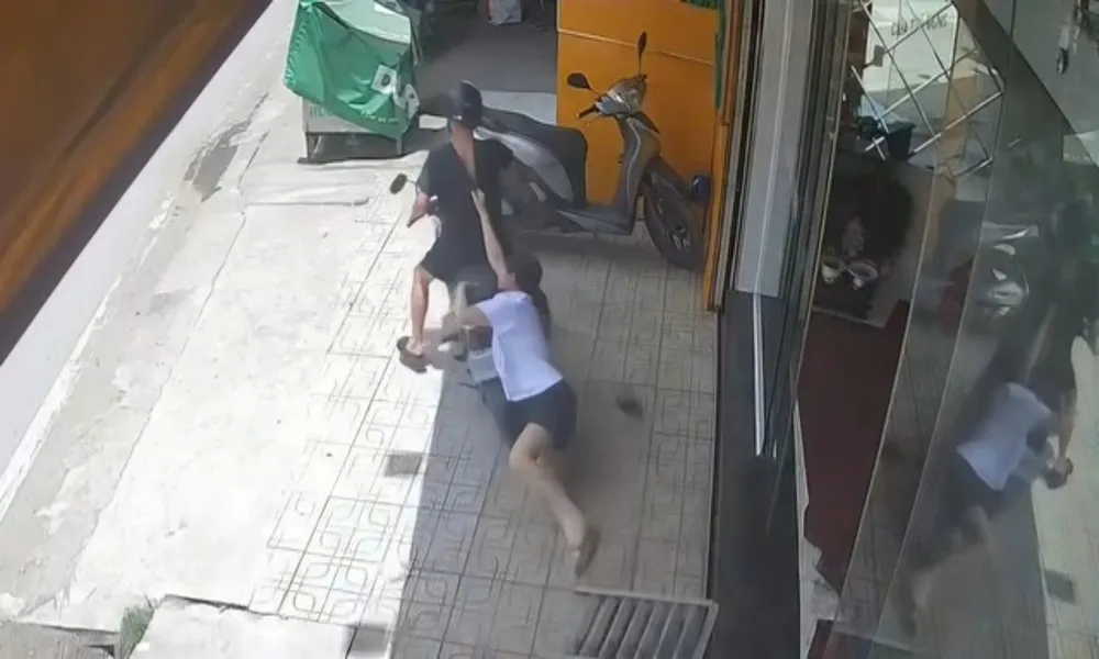 TPHCM: Nghi phạm cướp tiệm vàng bị bắt khi đang lẩn trốn