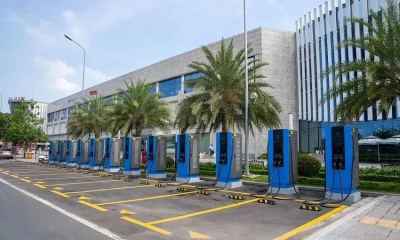trạm sạc xe điện 2