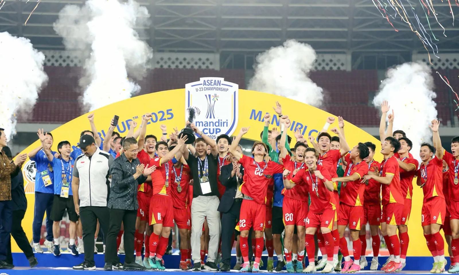 Báo Indonesia tố U23 Việt Nam chơi tiêu cực