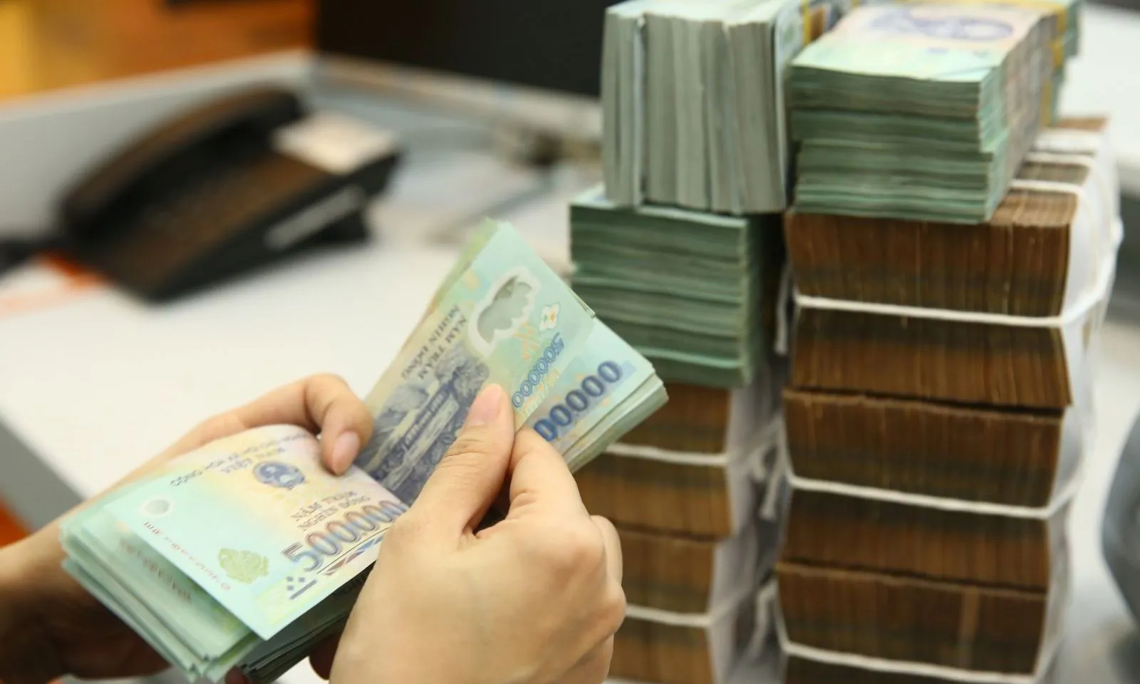 Hoàn thiện Luật nợ công, tạo đà khơi thông nguồn lực