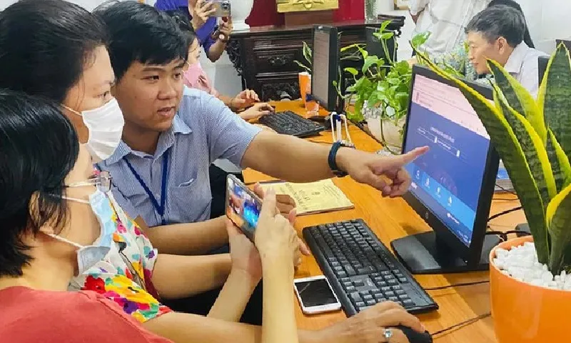 Từ 15/8, hỗ trợ 5 triệu đồng/tháng cho cán bộ chuyên trách về chuyển đổi số