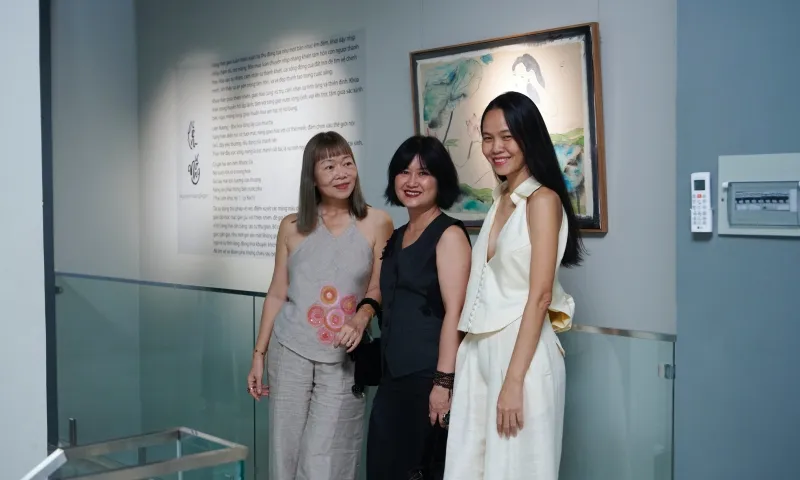 Shapes of Lotus – Sắc sen và những miền cảm xúc