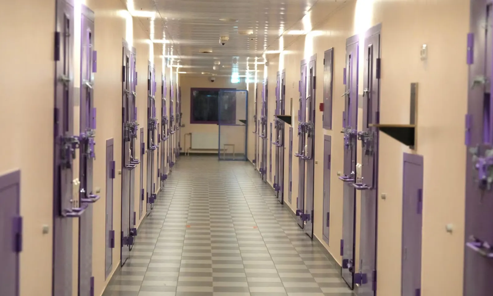 Estonia quảng bá nhà tù trống ra nước ngoài