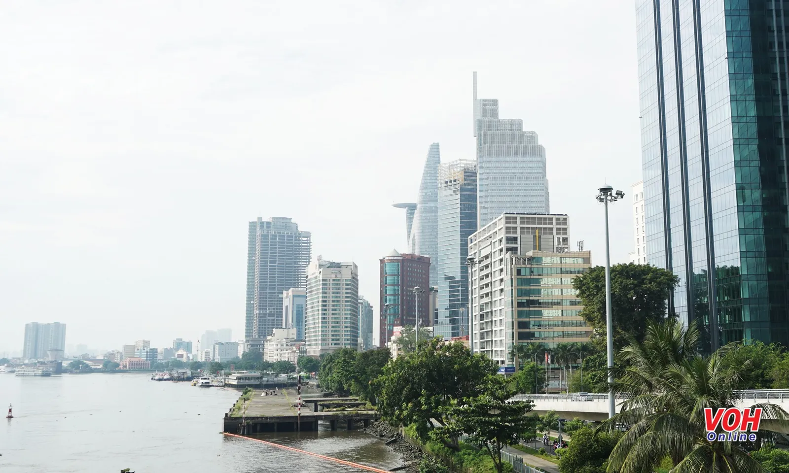 Đưa Trung tâm tài chính quốc tế vào hoạt động cuối năm 2025