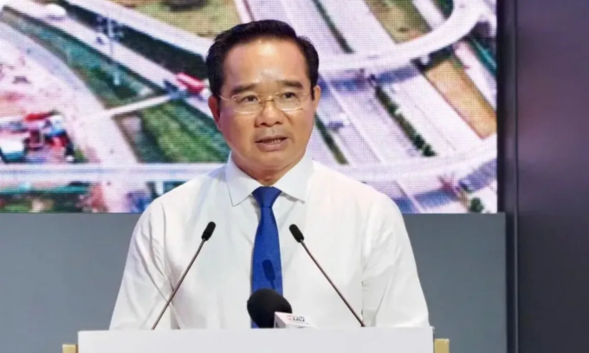 Chủ tịch TPHCM đề xuất tăng thêm phó chủ tịch phường, xã đông dân