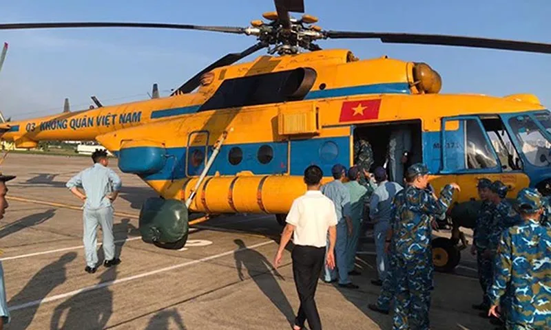 Điều động máy bay quân sự cứu trợ, cứu nạn cho bà con vùng lũ tỉnh Điện Biên