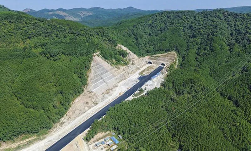 Từ giờ đến cuối năm, hoàn thành thêm 700km cao tốc