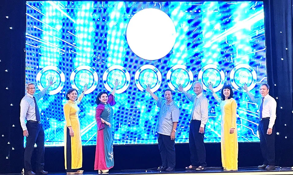 Gánh nặng kép về dinh dưỡng và những tiến bộ trong thực hành lâm sàng