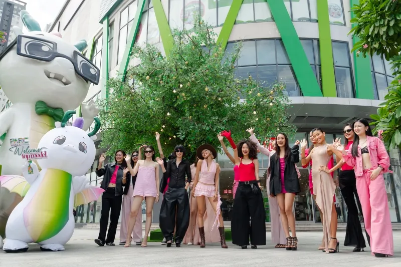 vietnams-next-top-model-2025-khoi-dong-mua-giai-voi-thu-thach-tren-khong19800101-000000-09