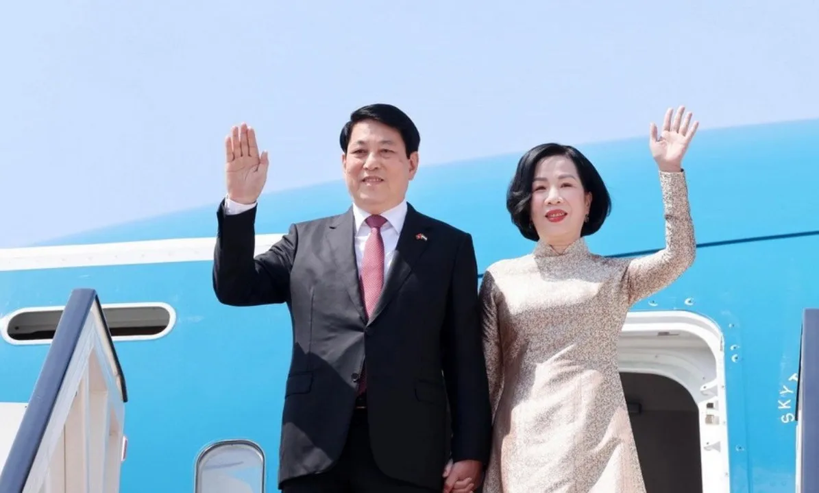 Chủ tịch nước Lương Cường bắt đầu thăm Ai Cập