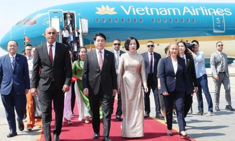ttxvn-chu-tich-nuoc-den-cairo-ba-2-17542310923461601935348