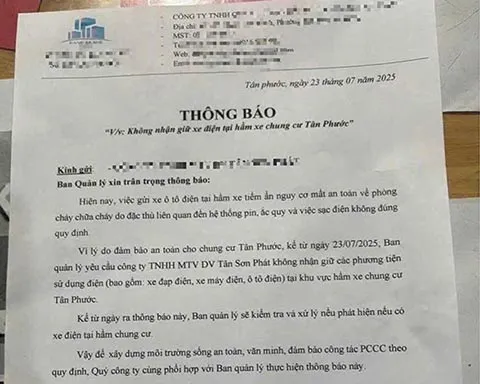 Chung cứ có quyền cấm người dân gửi xe điện trong chung cư