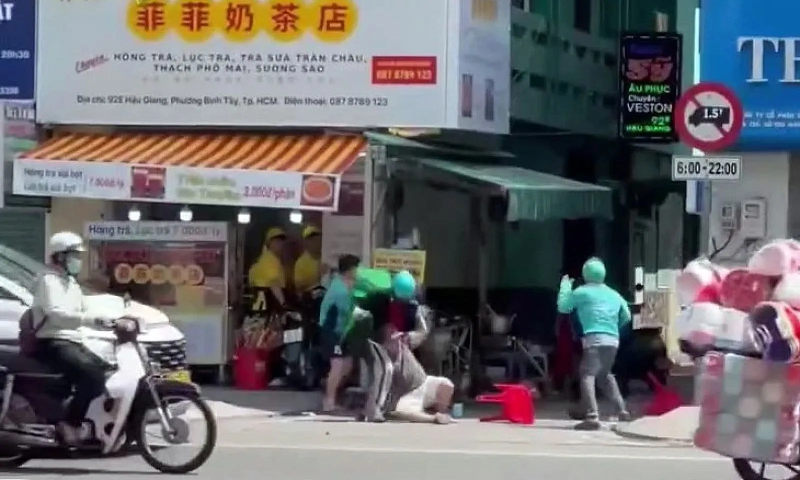 Điều tra vụ 3 shipper ẩu đả với đôi nam nữ trên đường Hậu Giang, TPHCM