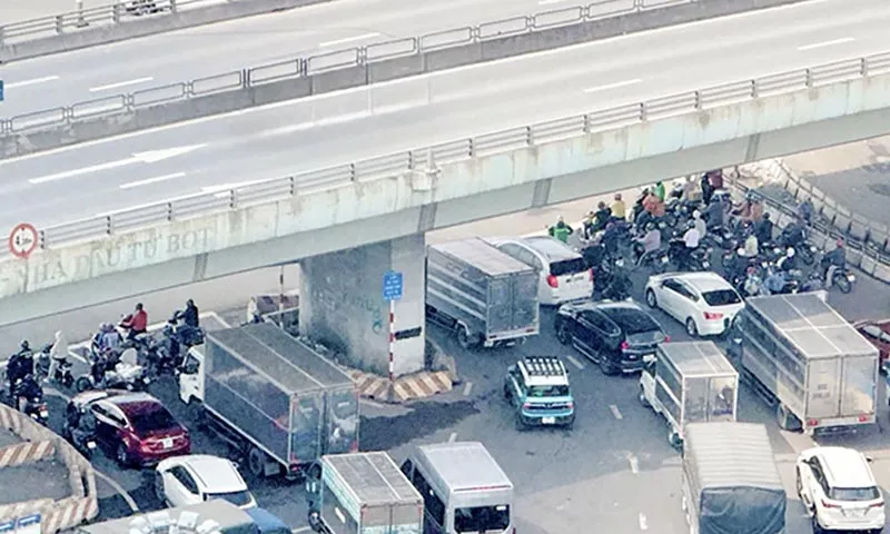 Đồng Nai đã bố trí thêm hai làn rẽ trái ra QL1 để người dân đi lại thuận lợi