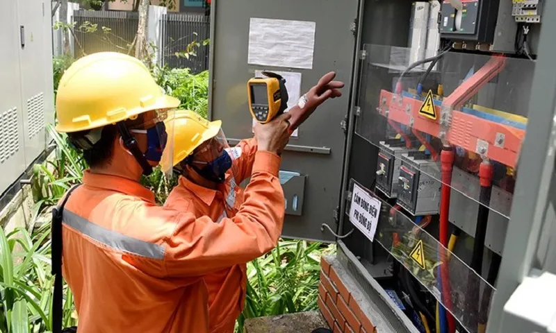 Tiêu thụ điện phá kỷ lục do nắng nóng gay gắt