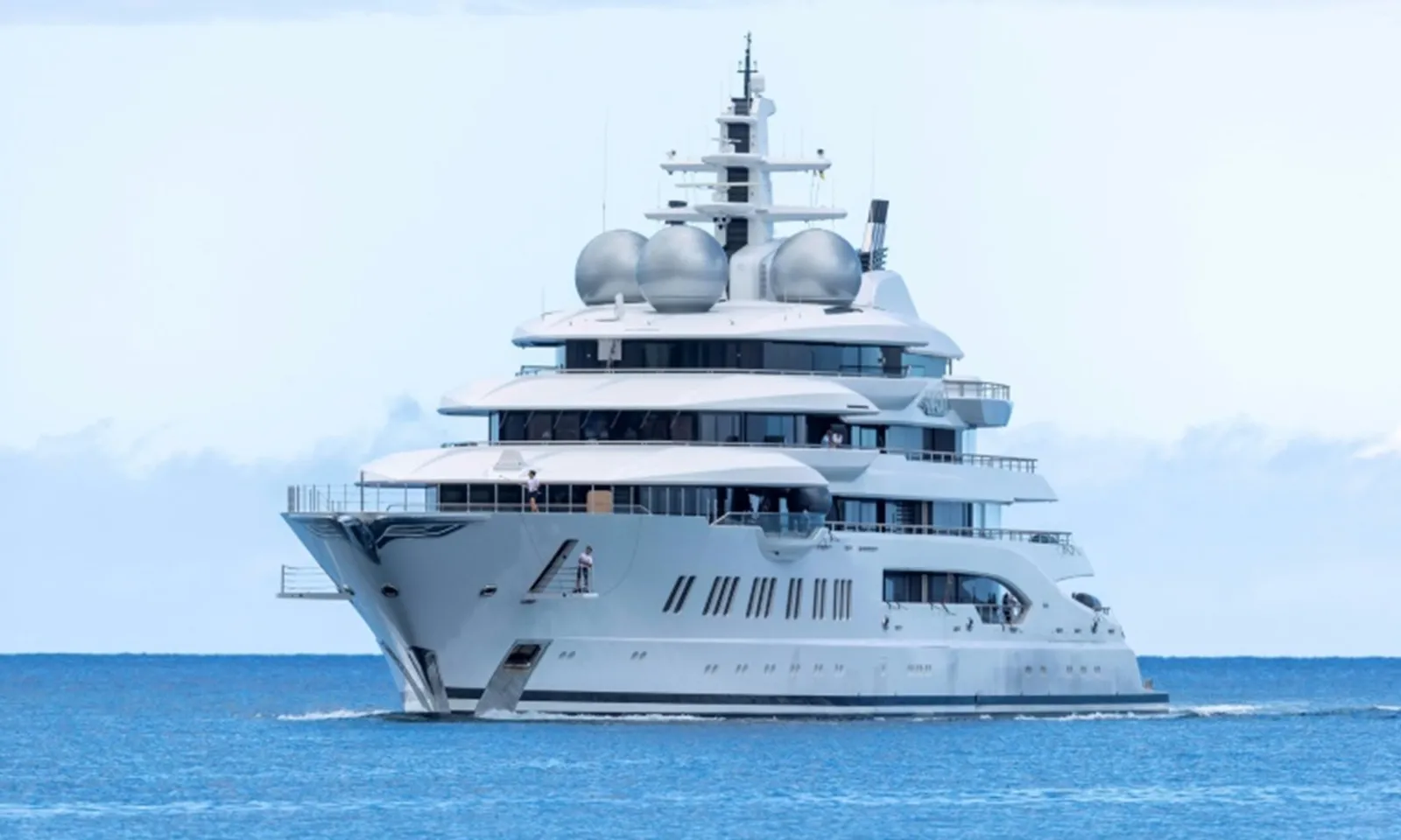 Siêu du thuyền của nhà tài phiệt Nga bị Mỹ tịch thu sẽ được bán đấu giá