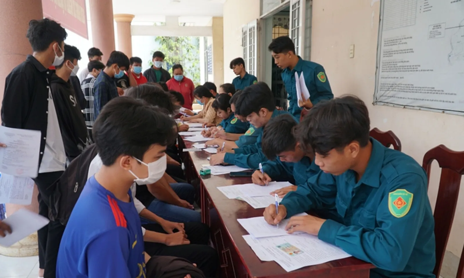 Vi phạm quy định về đăng ký nghĩa vụ quân sự bị phạt đến 30 triệu đồng