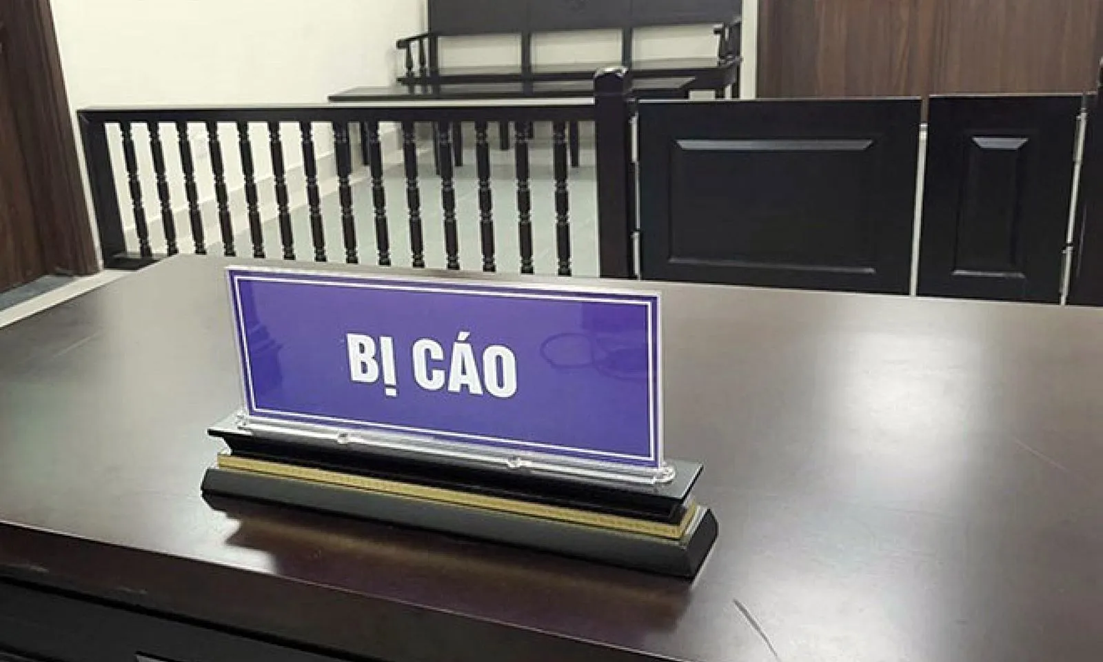 Bịa chuyện bán đá thiên thạch tỷ USD, lừa đại gia hơn 17 tỉ đồng