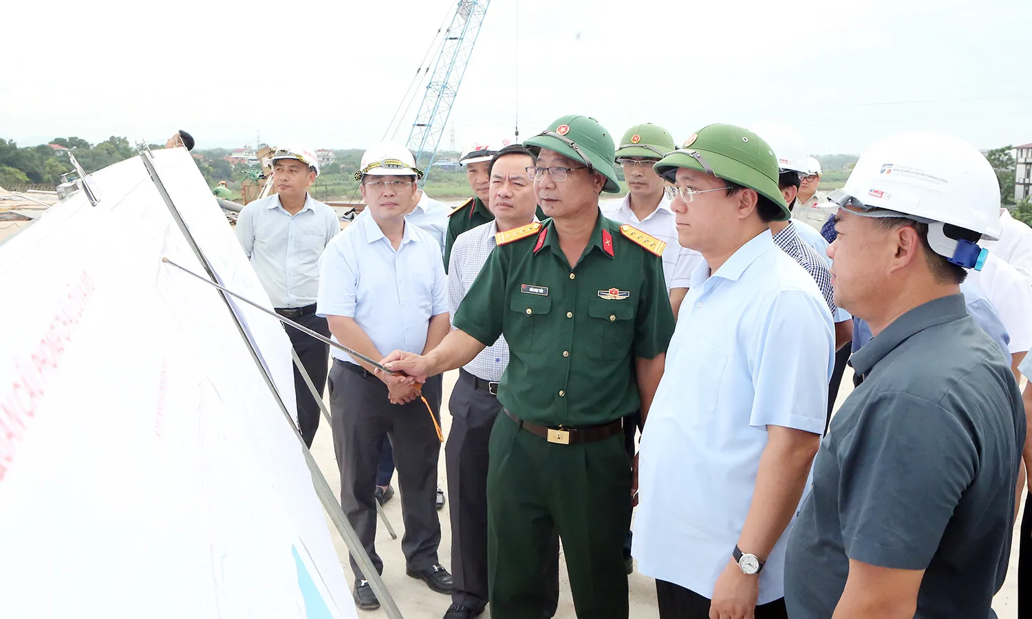 Phú Thọ: Sắp hợp long cầu Phong Châu mới trước thời hạn