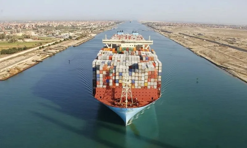 Kênh đào Suez 2