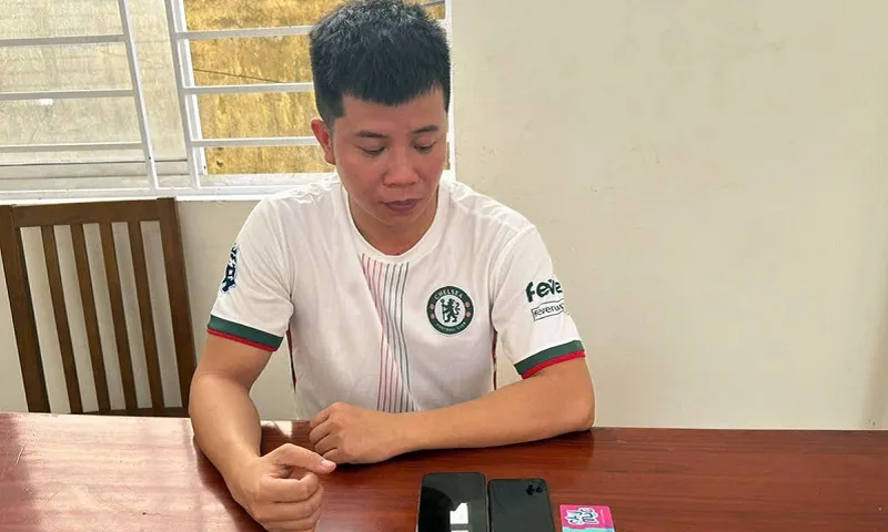 Giả mạo tài khoản Facebook của con gái nạn nhân, lừa đảo chiếm đoạt tiền tỷ