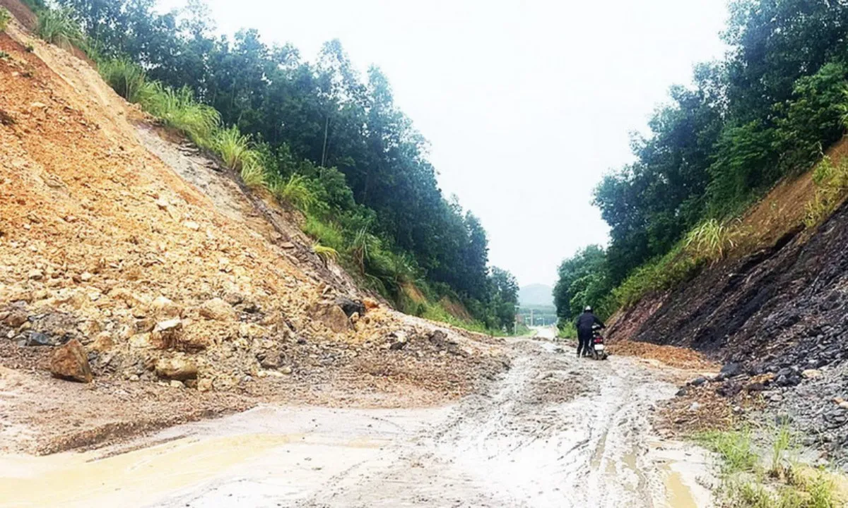 Bắc Ninh chi gần 13 tỷ khắc phục khẩn cấp sạt lở đường tỉnh ĐT.294B