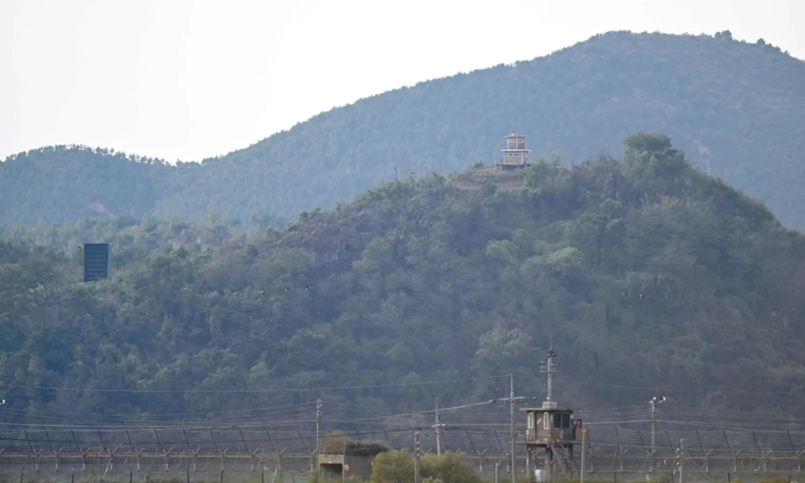 Người đào tẩu Triều Tiên bơi hơn 10 tiếng trên biển để đến Hàn Quốc