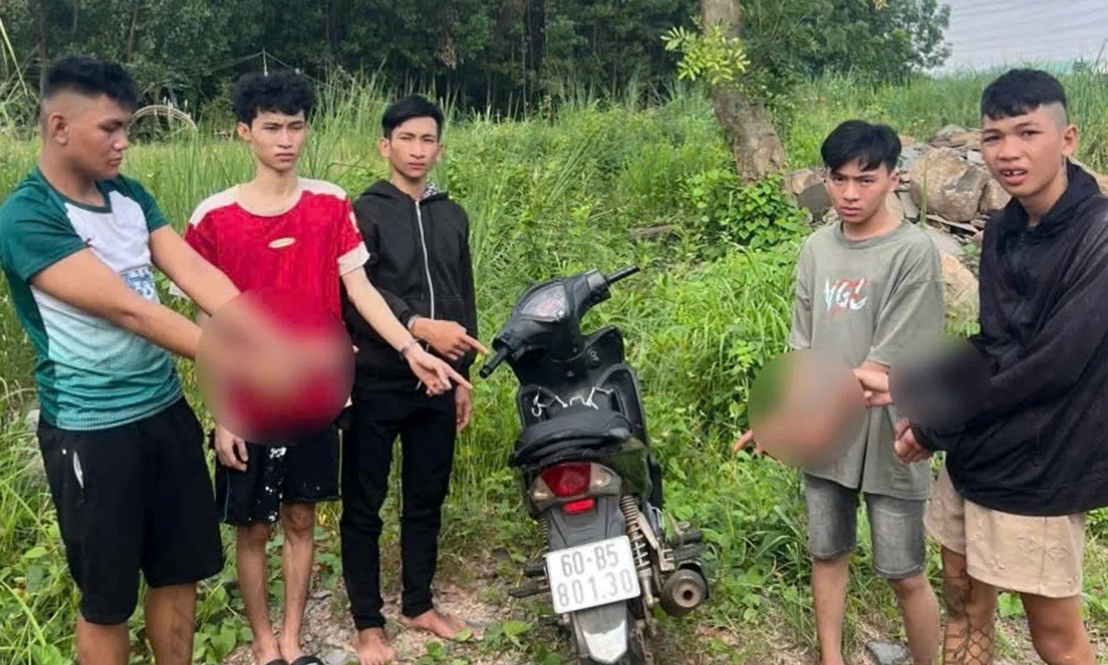 Truy bắt nhanh nhóm thanh niên đánh người để cướp tài sản