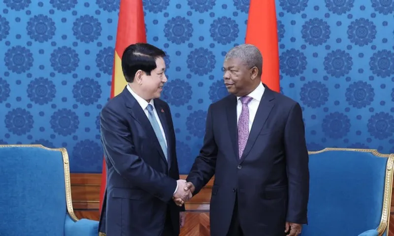 chu-tich-nuoc-luong-cuong-va-tong-thong-angola-joao-manuel-goncalves-lourenco-hoi-dam-8196608-2