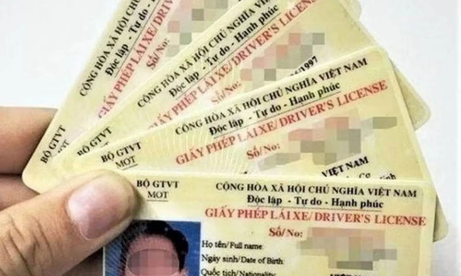 Các trường hợp không đổi giấy phép lái xe trước 1/1/2026: Có thể bị phạt đến 20 triệu đồng