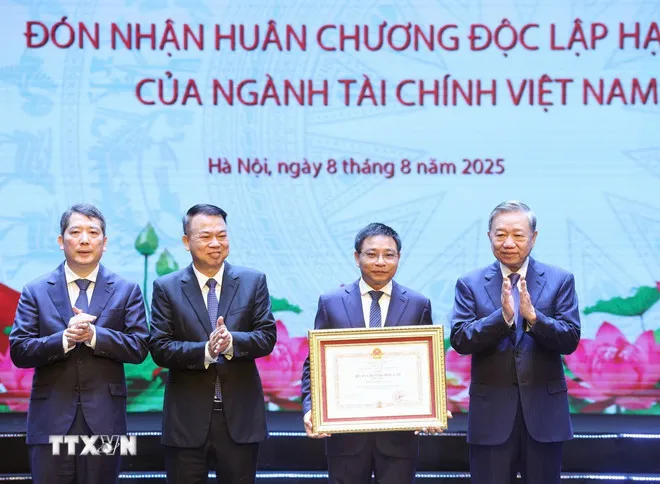 tong-bi-thu-nganh-tai-chinh-3