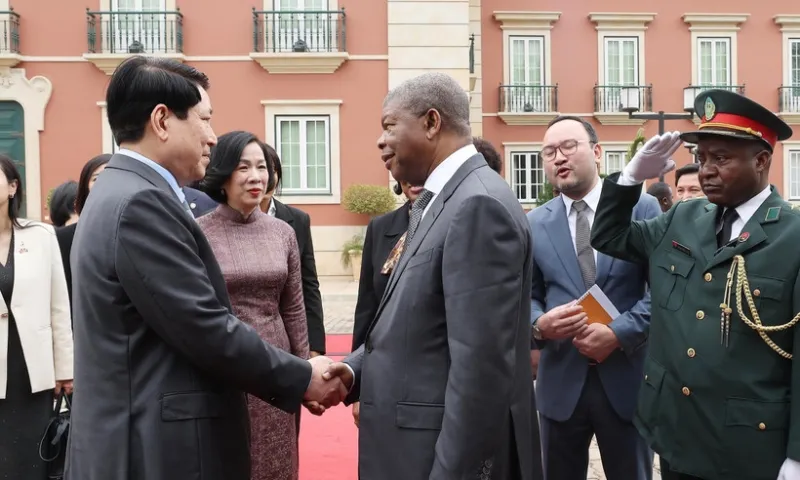 Chủ tịch nước Lương Cường kết thúc tốt đẹp chuyến thăm Angola 