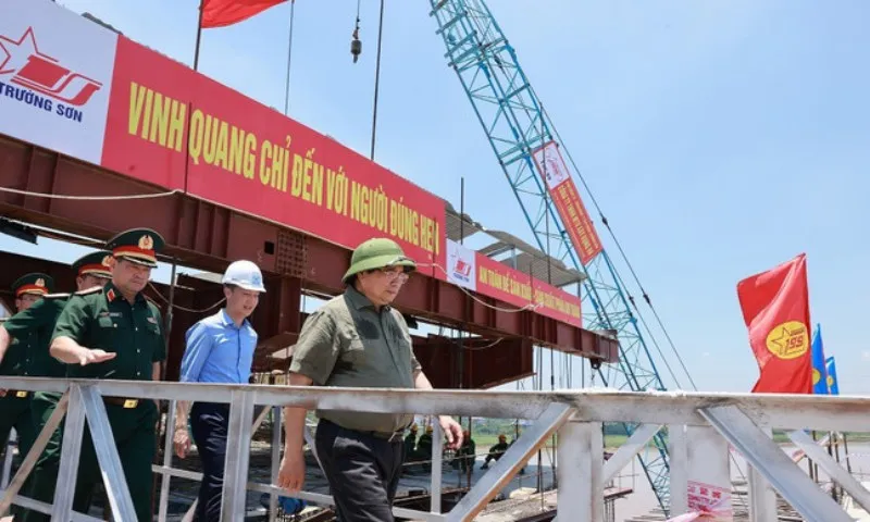 thu-tuong-cau-phong-chau-2