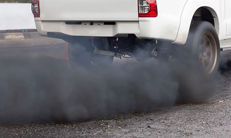 Hạn chế xe xăng, dầu vào trung tâm thành phố, xe cũ cỡ nào bị cấm?