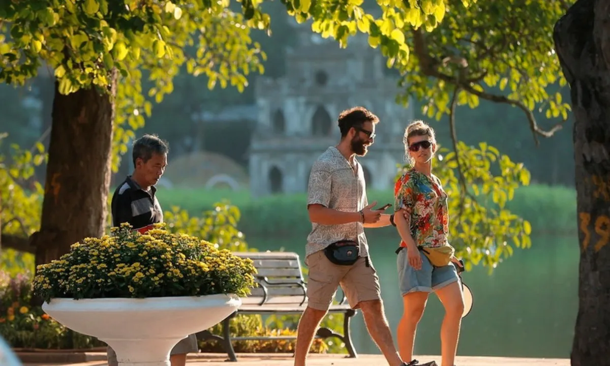 Việt Nam mở rộng chính sách miễn thị thực