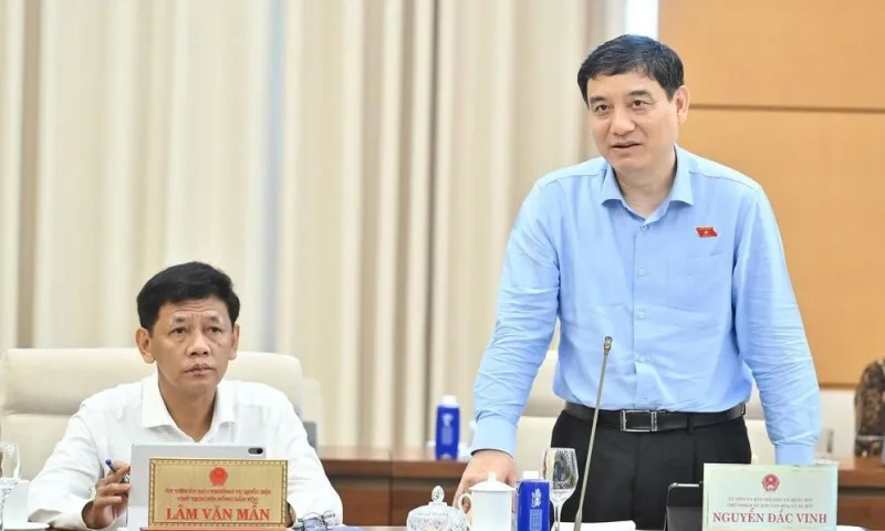 Ba bộ sẽ giải trình về thực phẩm giả, thuốc giả trong tháng 8