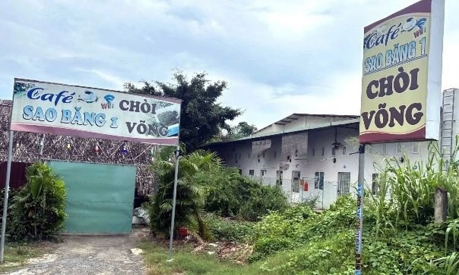 Bắt giữ chủ quán cà phê ở Đồng Nai tổ chức bán dâm trong các chòi