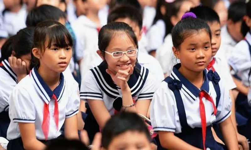 Thi tốt nghiệp THPT 2026 dự kiến tổ chức sớm vào 11–12/6