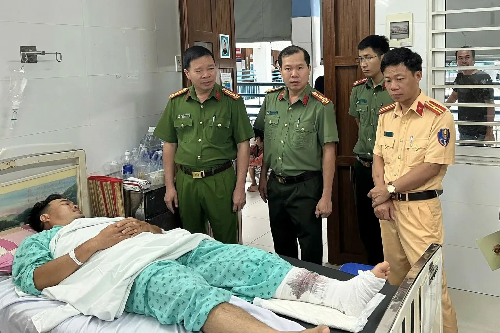 lanh-dao-cong-an-lam-dong-tham-2124-6621-1754971581