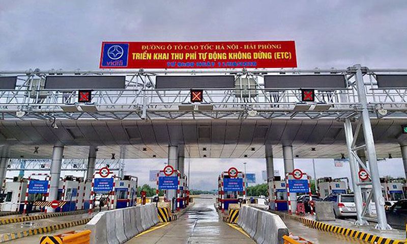 Hơn 4,4 triệu ô tô sẽ không được qua trạm thu phí nếu không chuyển đổi tài khoản