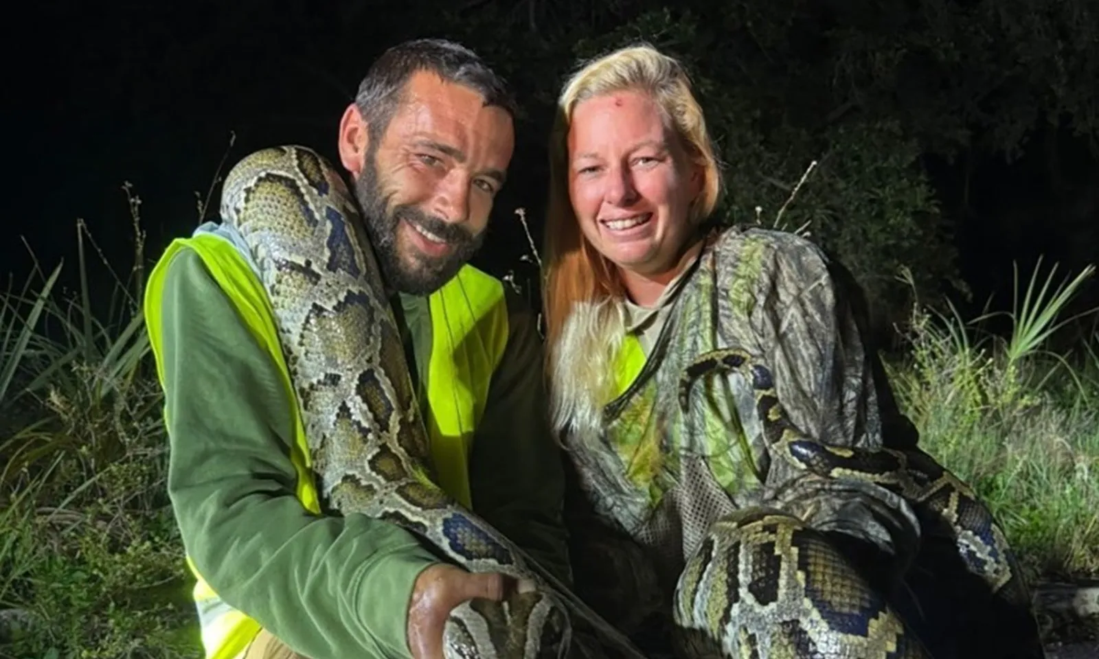 Giành phần thưởng 1.000 đô la vì bắt được 87 con trăn xâm lấn trong một tháng