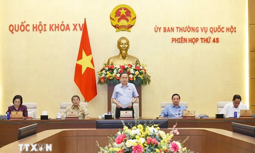 Bế mạc Phiên họp thứ 48 của Ủy ban Thường vụ Quốc hội