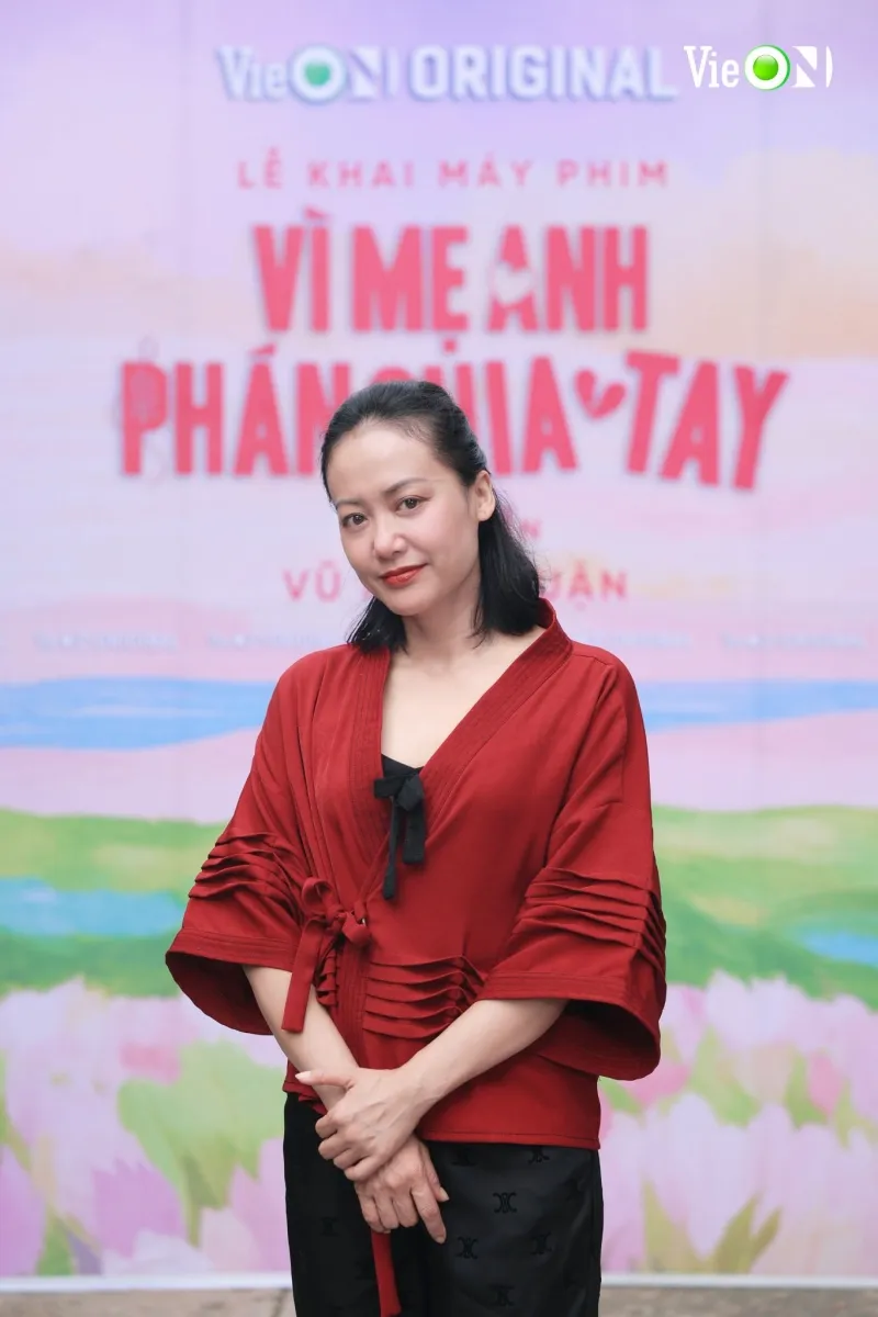 vo-dien-gia-huy-va-tran-ngoc-vang-dong-tong-tai-trong-phim-ngon-tinh-moi20250813-175950-06