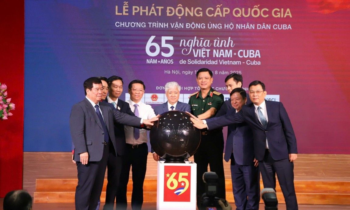 Chương trình vận động ủng hộ nhân dân Cuba nhân kỷ niệm 65 năm quan hệ ngoại giao Việt Nam-Cuba