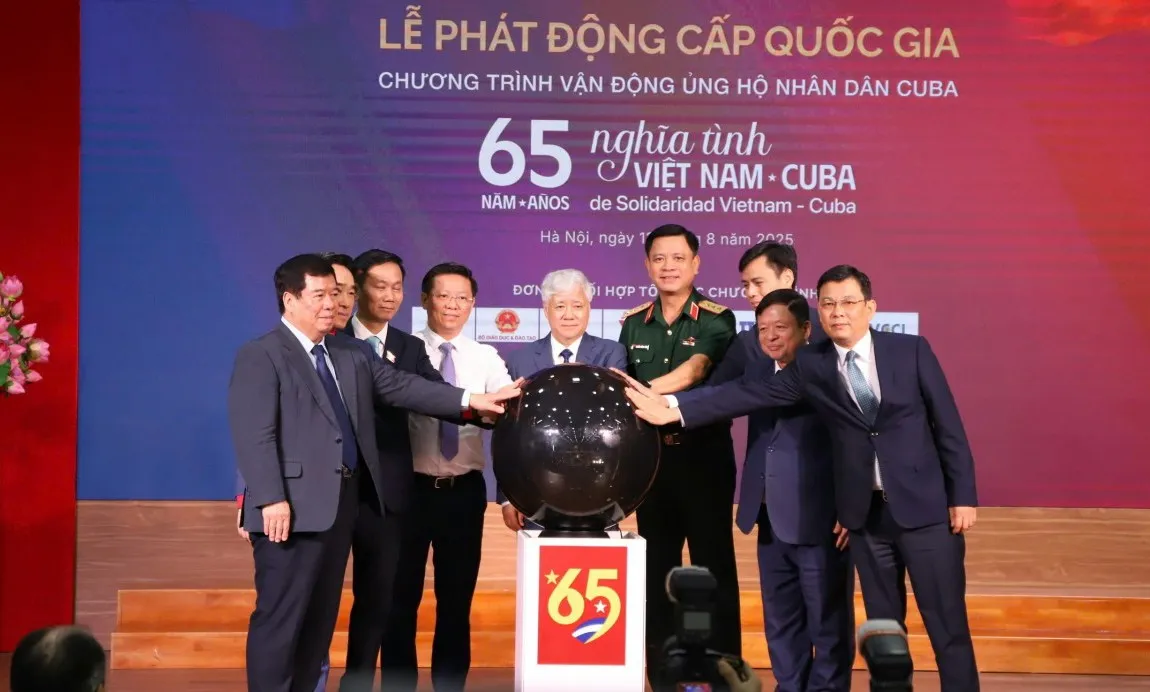 Chương trình vận động ủng hộ nhân dân Cuba nhân kỷ niệm 65 năm quan hệ ngoại giao Việt Nam-Cuba