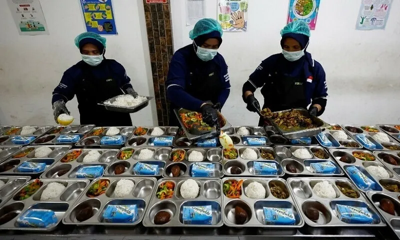 Hàng trăm người ngộ độc thực phẩm và ngộ độc methanol tại Indonesia và Kuwait 