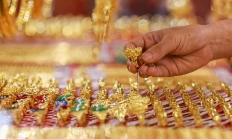 Giá vàng trong nước đi ngang