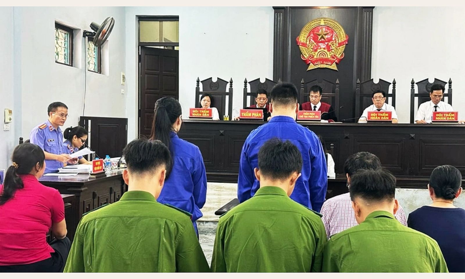 Nữ giáo viên mầm non lừa bán đất khống chiếm đoạt hơn 24 tỉ đồng