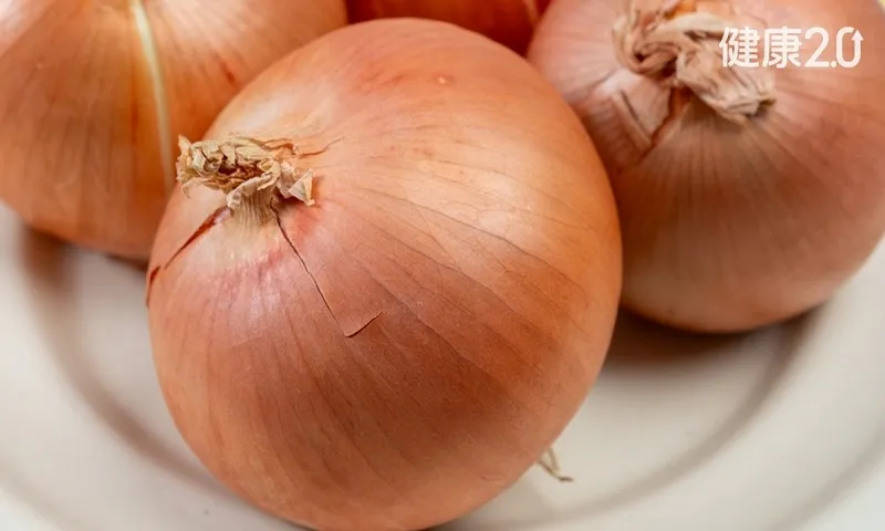 Hành tây giúp giảm cholesterol xấu và cải thiện mỡ máu